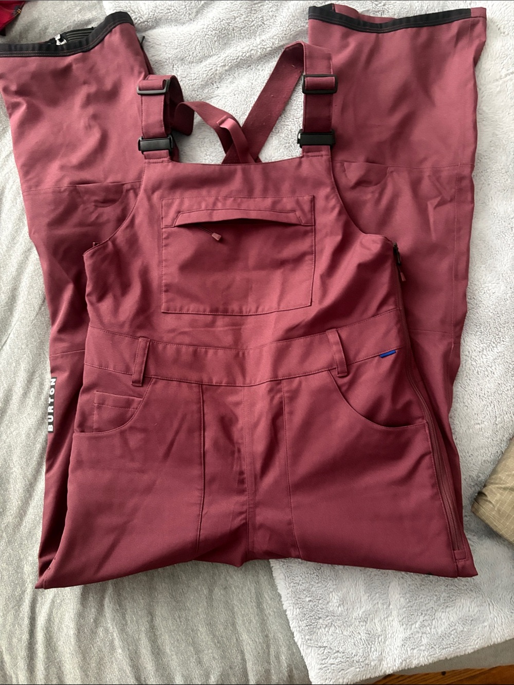 Euc Women’s Burton Avalon Snowboard Bibs In Deep Burgundy Size M